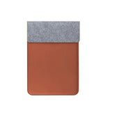 CAMDEN - Giftology 14" Felt Laptop Sleeve With 15W Magnetic Charger - Tan