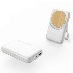 MACHT - Magnetic Wireless Power Bank