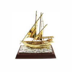 Dhow Trophy with Wooden Box TR-01