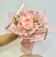 Lovely Pink Flowers Bouquet