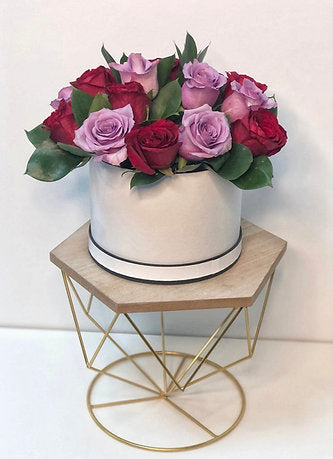 Blossom Field Fresh Red and Purple Roses in a Box