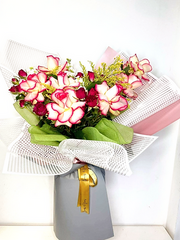 Chic Fresh Flower Bouquet