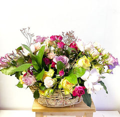 Extravagant Fresh Flower Arrangement