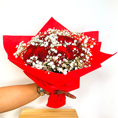 6 Pcs Red Roses Bouquet
