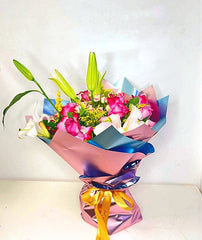 Eye-Catching Fresh Lily and Roses Bouquet