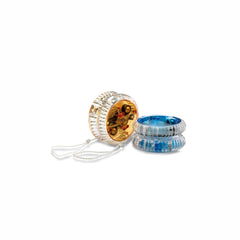 Yoyo with flashing red colour light. Includes 2 cell batteries.