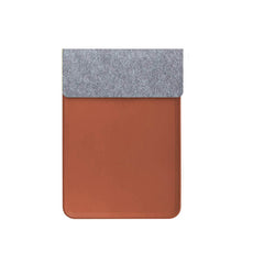 CAMDEN - Giftology 14" Felt Laptop Sleeve With 15W Magnetic Charger - Tan