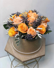 Eye Catching Fresh Orange Roses