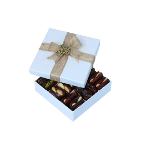 18 PIECES PREMIUM NUT STUFFED DATES