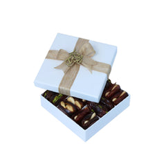 18 PIECES PREMIUM NUT STUFFED DATES