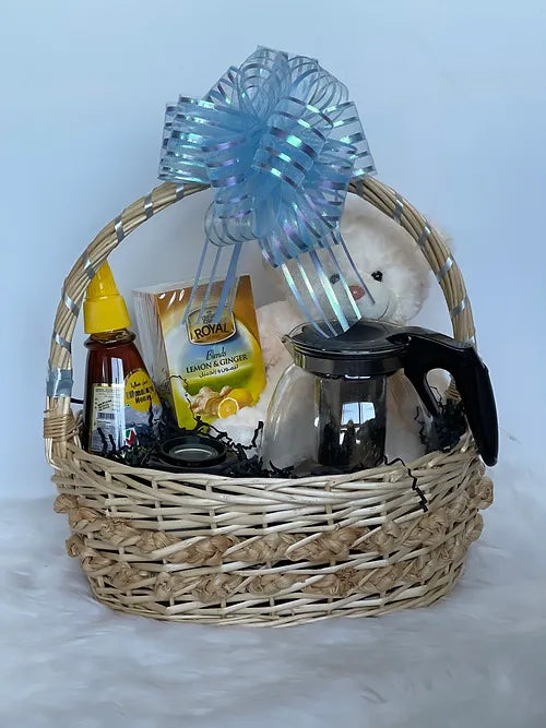 Tea pot Set in a Basket