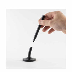 Desk - MAGPEN